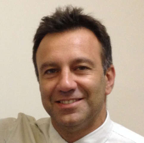 Dr. Fernando Jose De Novelli, Oftalmologista