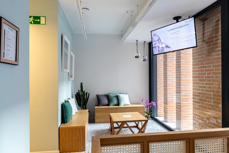 Clínica Dental Gómez + Domínguez