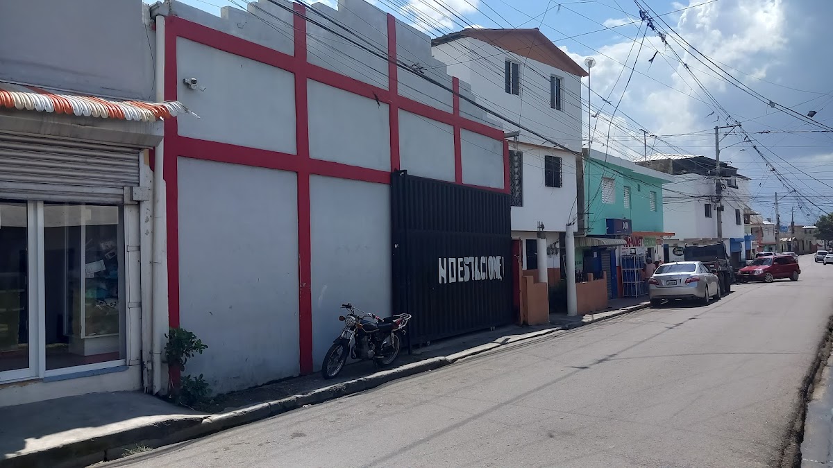 Roberto parqueo - Imagen 2