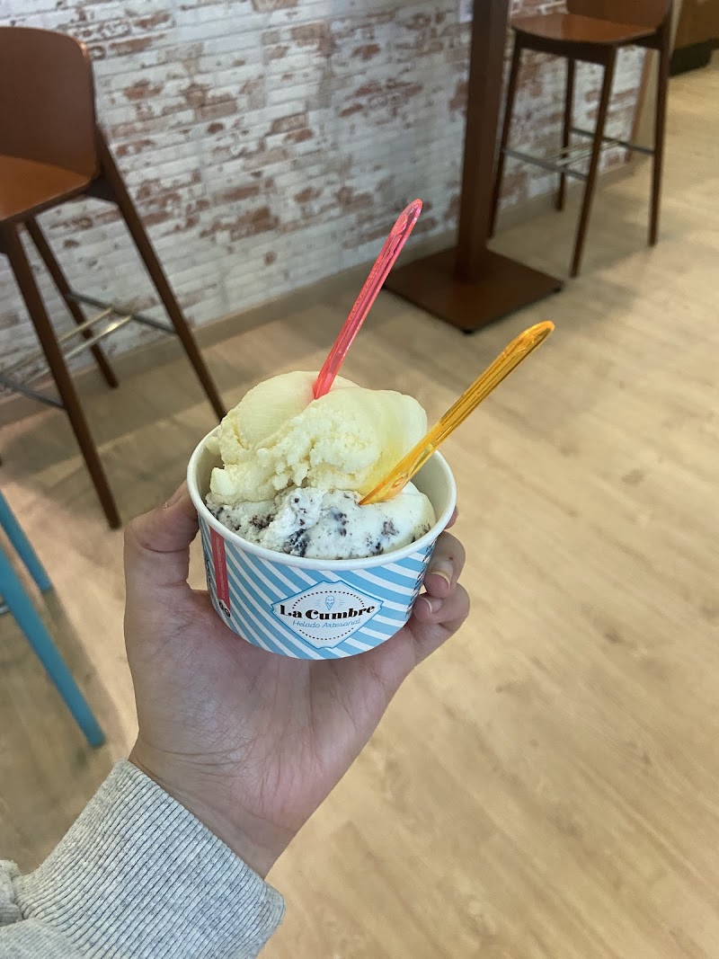 Heladeria La Cumbre Tui photo 4