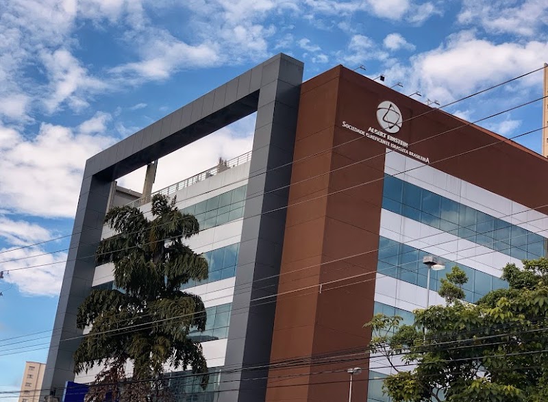 Foto de Dra. Mariana Pezzute Lopes - Cardiologista