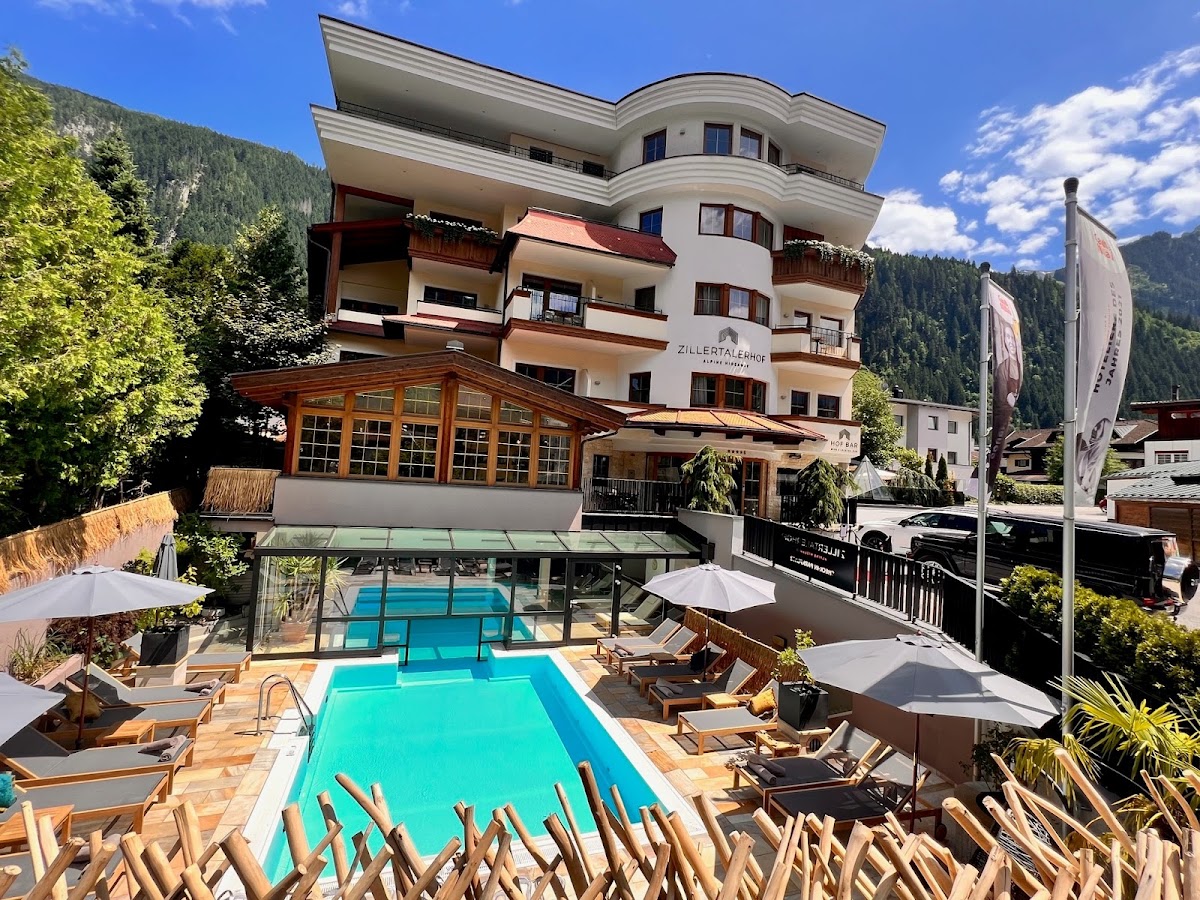 Alpine Hideaway Zillertalerhof, dog-friendly hotel in Innsbruck