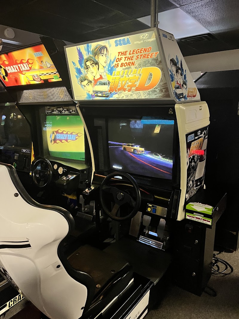 Galloping Ghost Arcade — interior