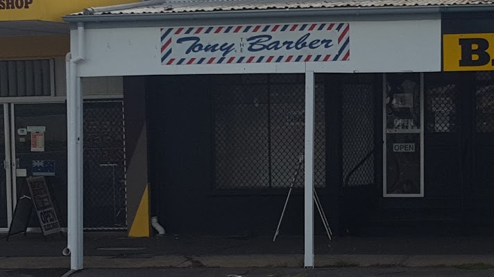 Cobbers and Codgers Barbershop photo 2