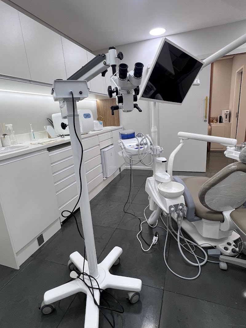 Dra. Nayara Andrade l Endodontista l Tratamento de canal em Campinas - foto 2