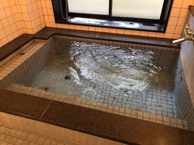 天山トロン温泉 2