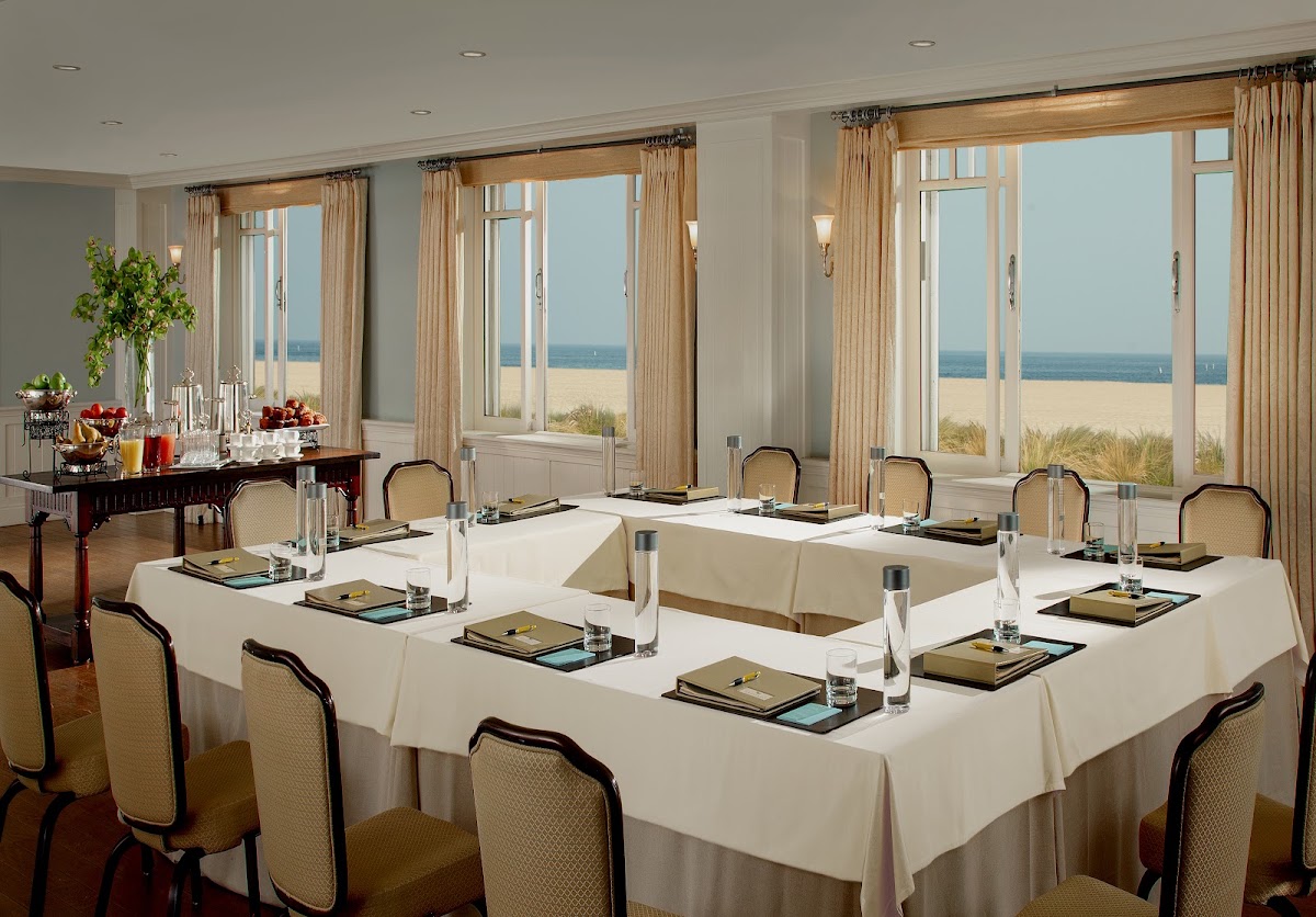Shutters on the Beach, dog-friendly hotel, photo 4