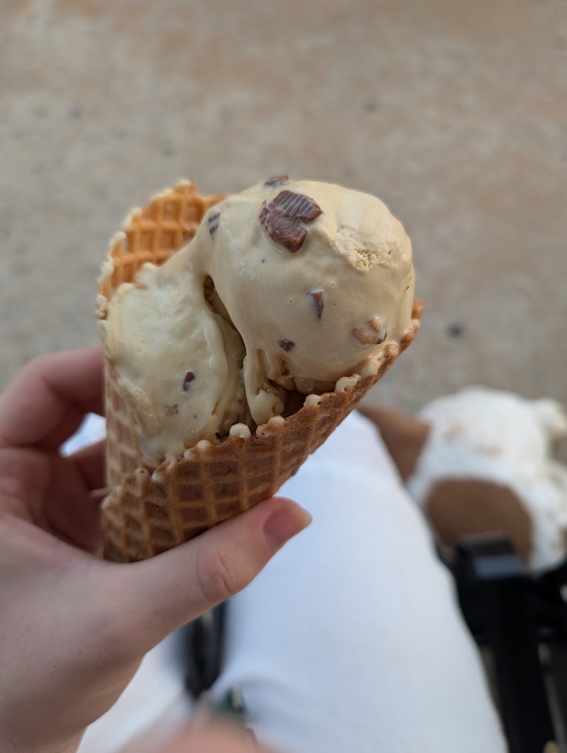 Small Town Scoop photo 4