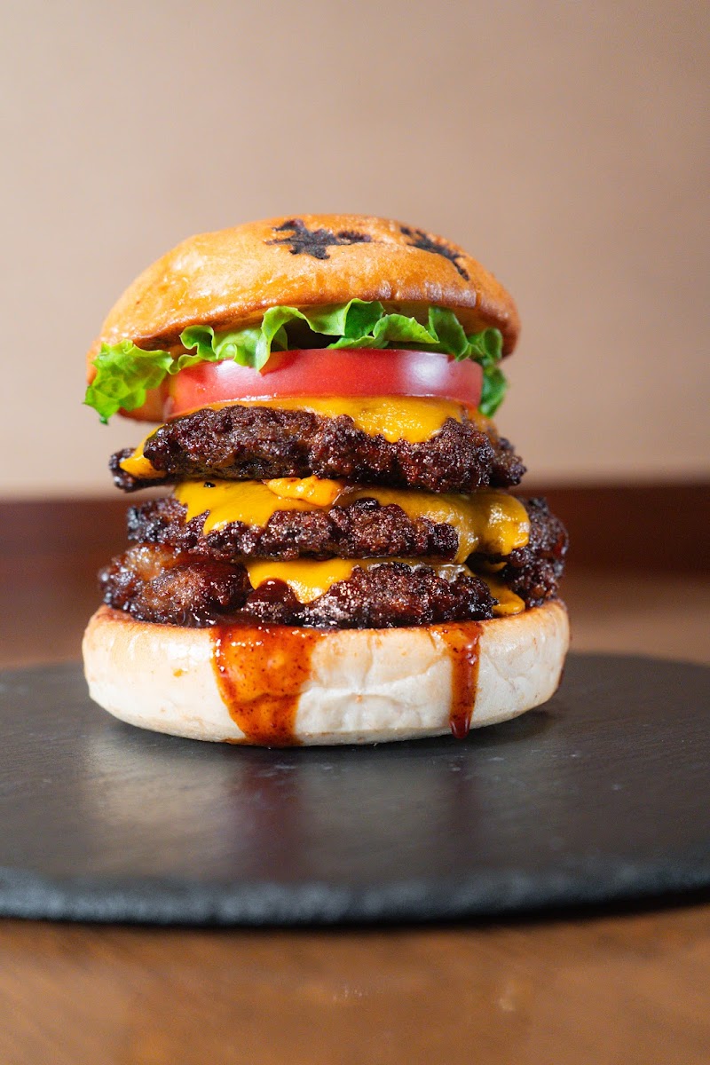 Wagyu Steak Hamburger (Halal Vegan Gluten Free) Asakusa Restaurant 浅草 和牛 餐厅 photo 2