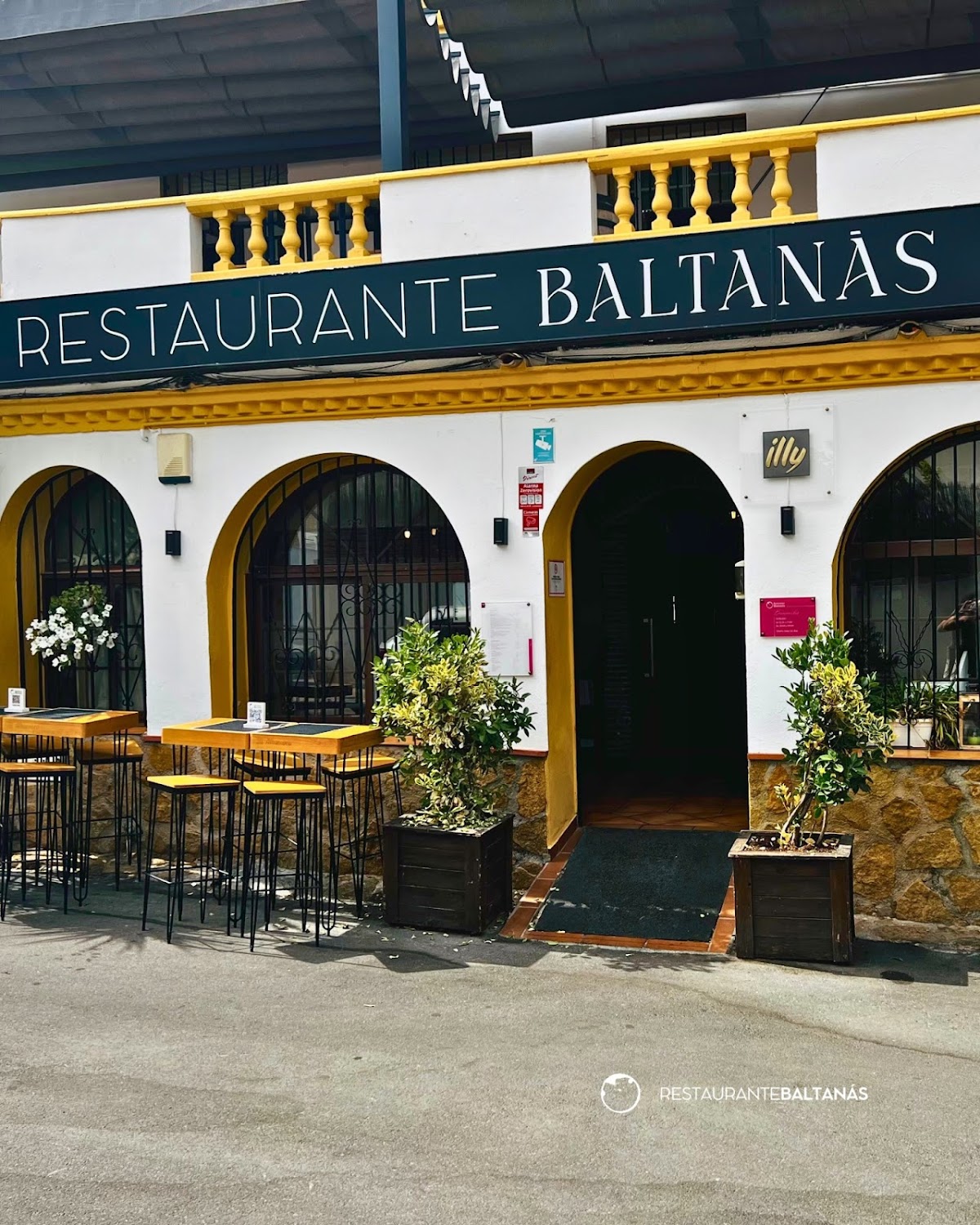RESTAURANTE BALTANÁS • La Zubia (Granada)