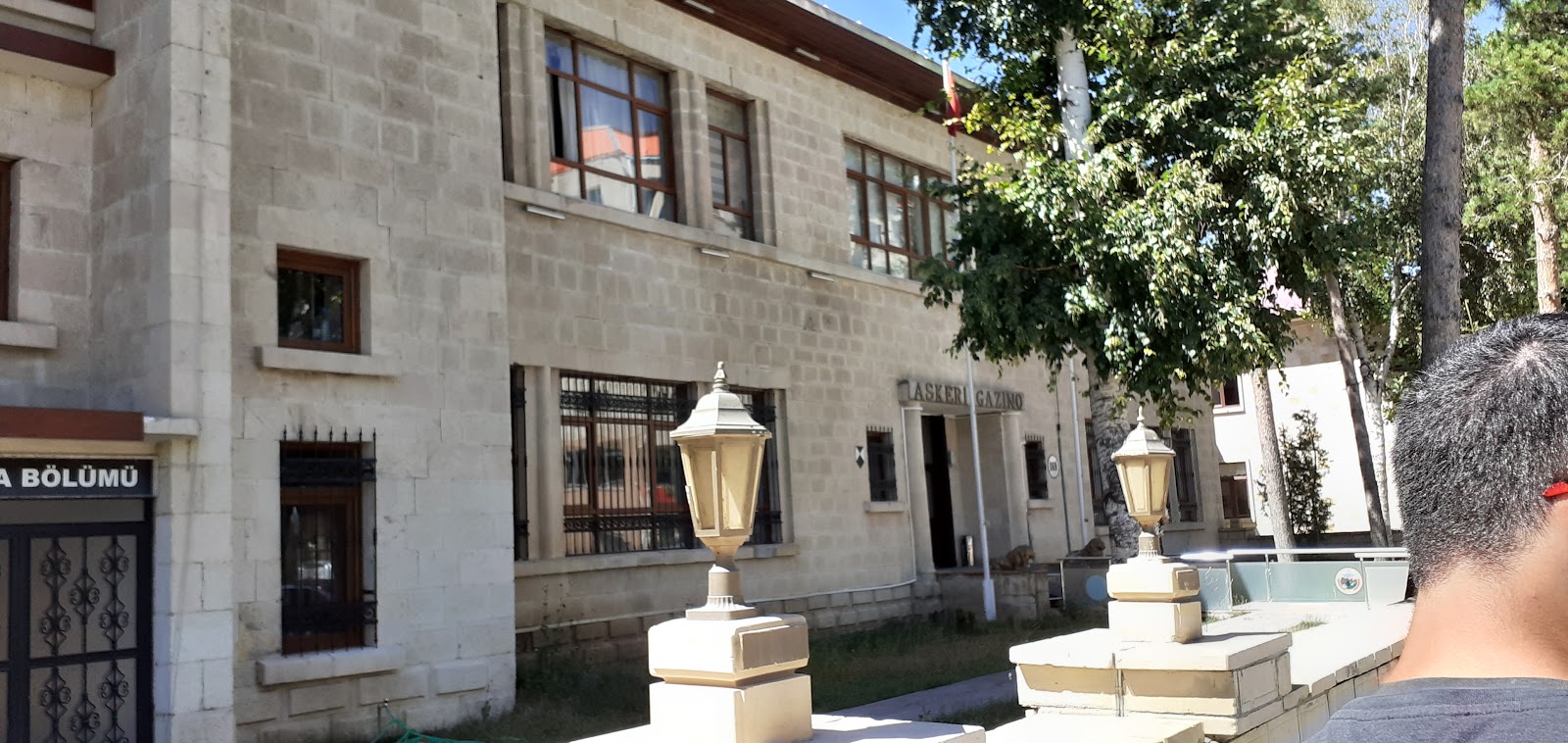 Bayburt Askeri Gazino Müdürlüğü mekanı