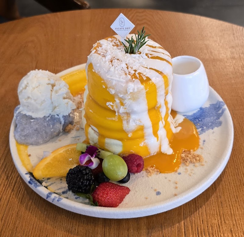 Escape 360 Cafe photo 4