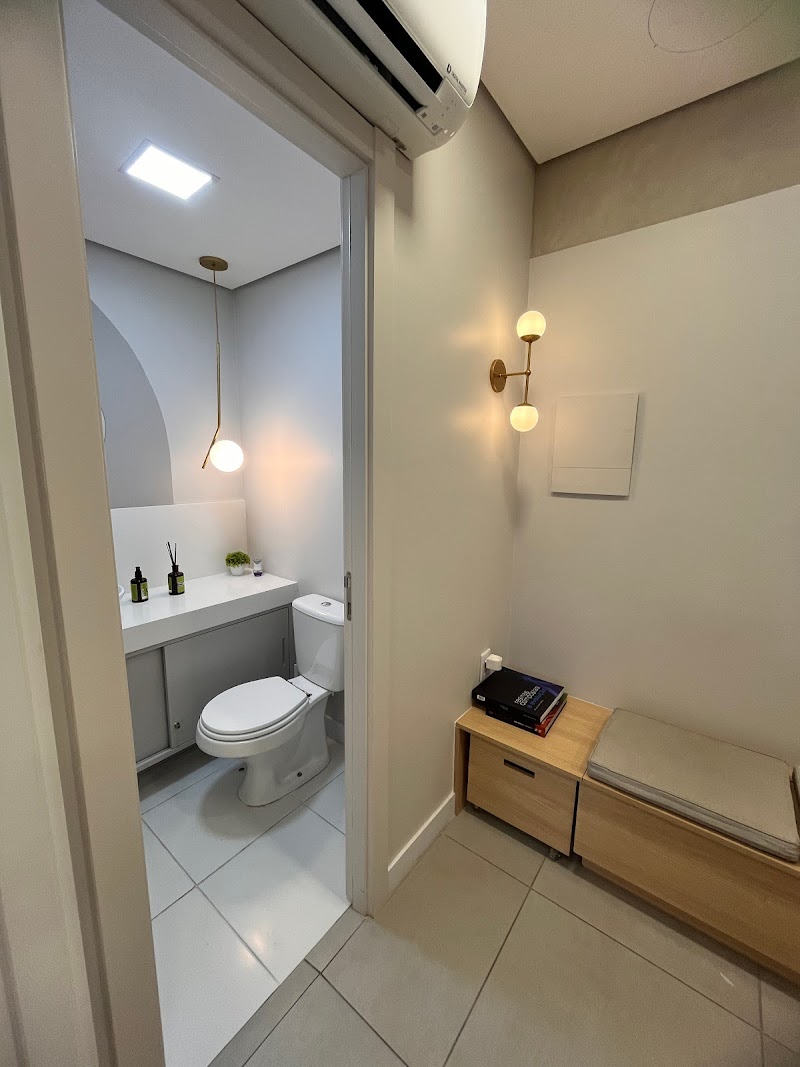 Dra. Bruna Rothfuchs Ribeiro Odontologia Especializada - foto 5