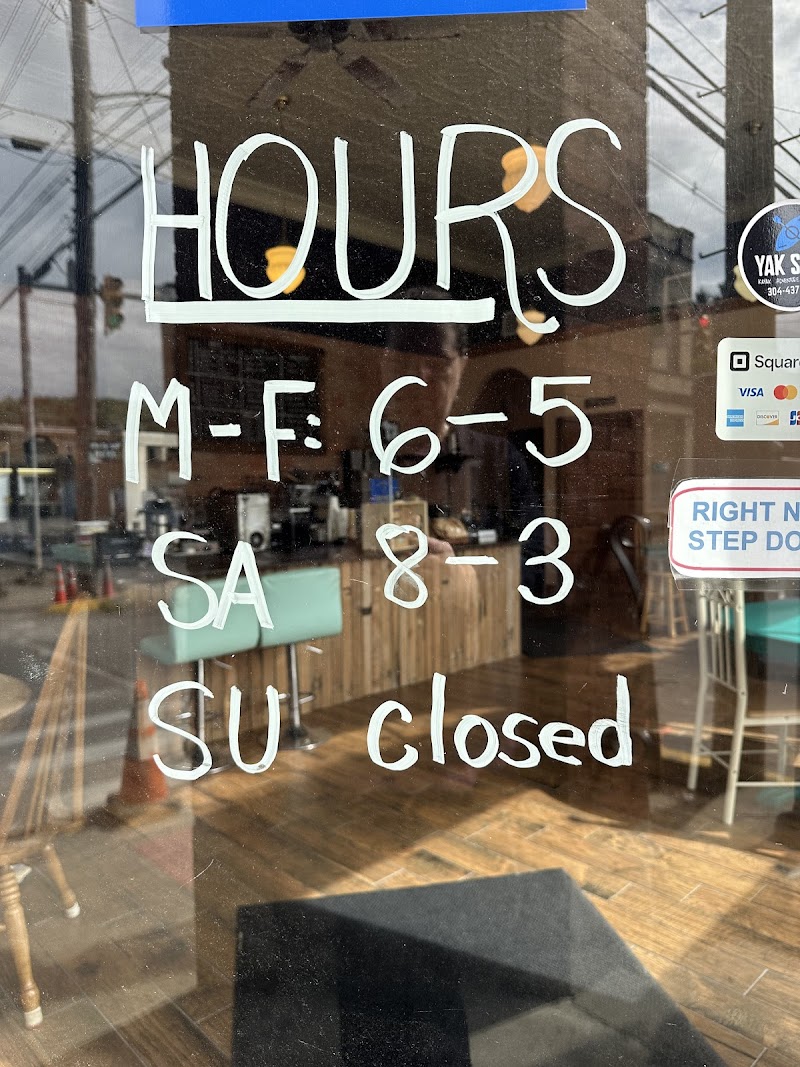 CrimBridge Coffee Empourium photo 4