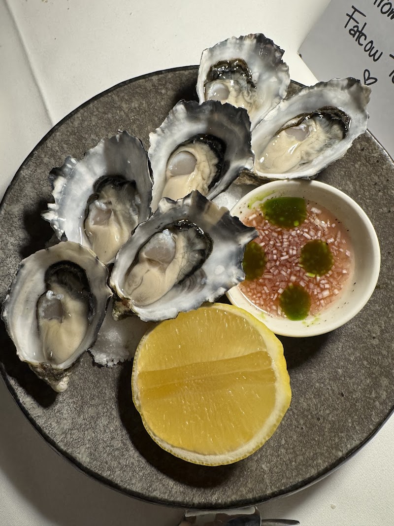 Fatcow on James St photo 10