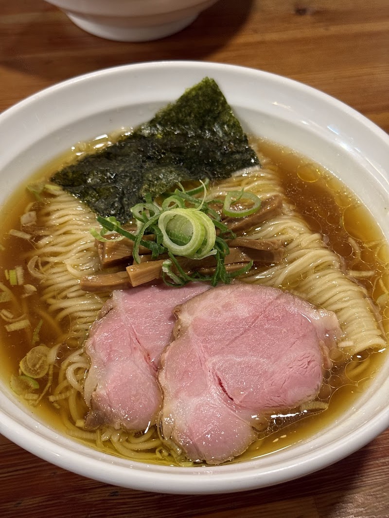 中華そば かなで~鶏だし編~ / 火曜は 鶏白湯まつ尾(び) 写真3