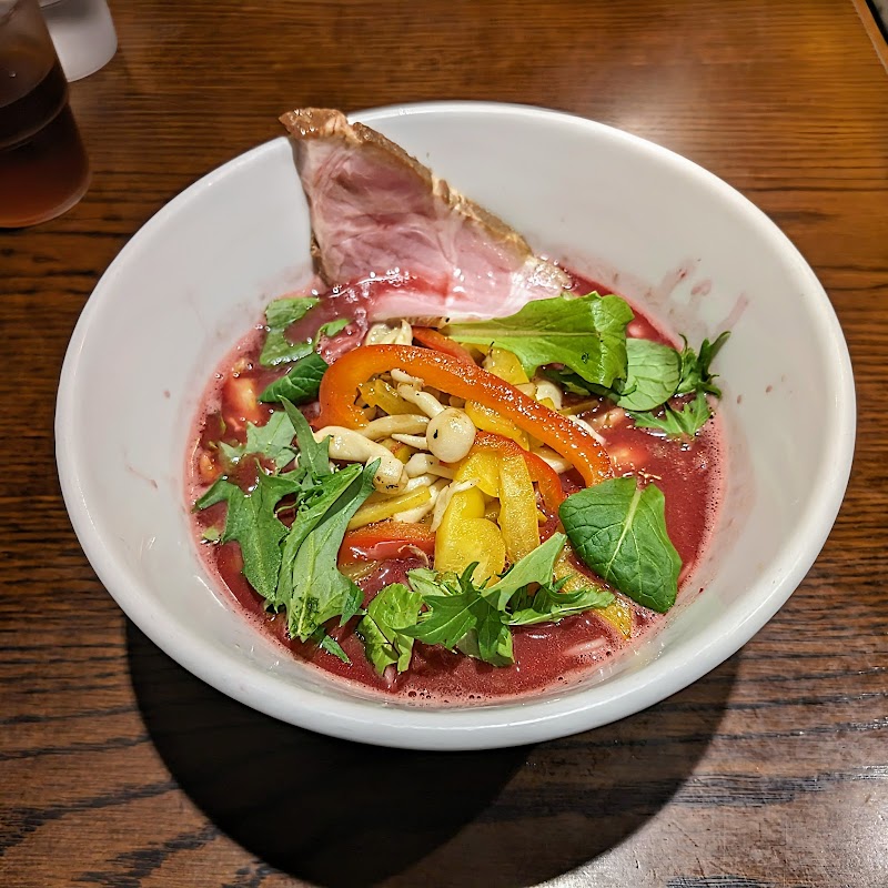 中華そば かなで~鶏だし編~ / 火曜は 鶏白湯まつ尾(び) 写真2