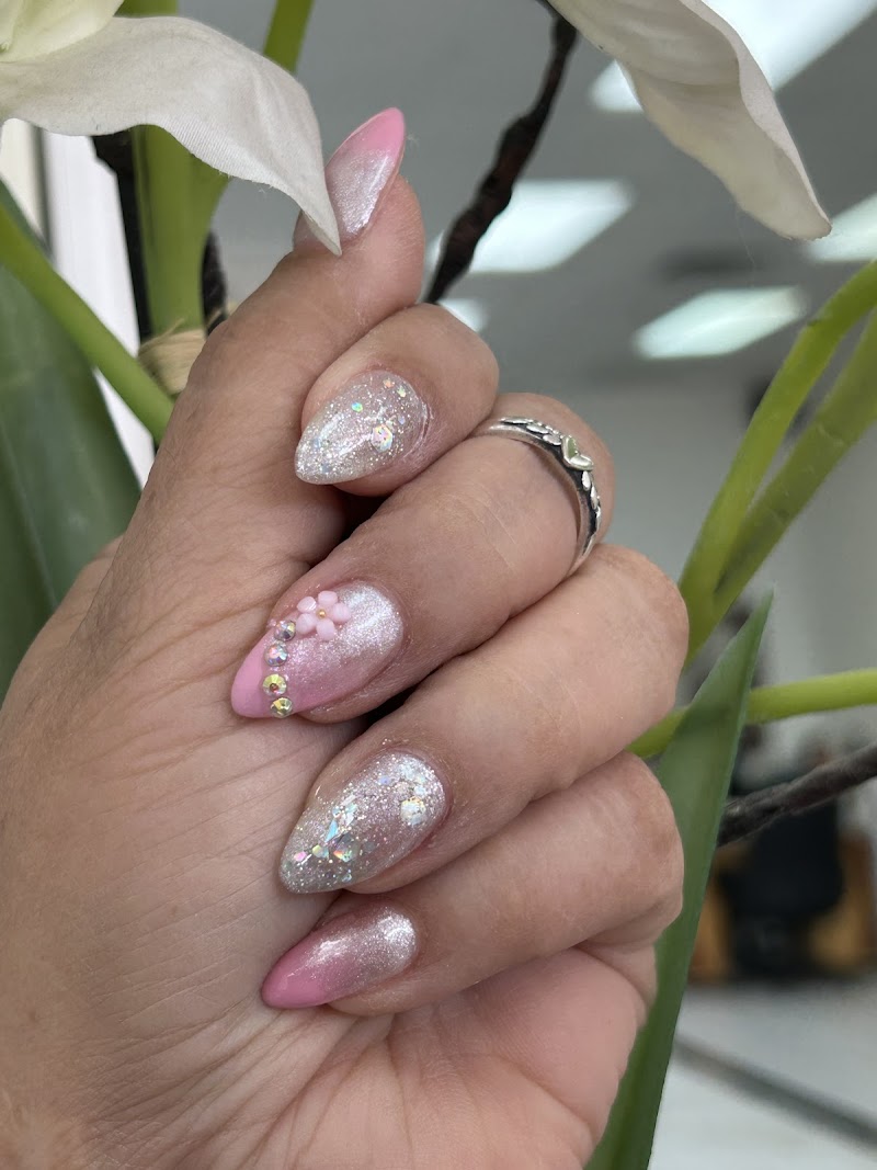 Bella Nails Brownsville