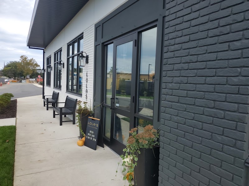 Lola’s Cafe & Kitchen photo 1