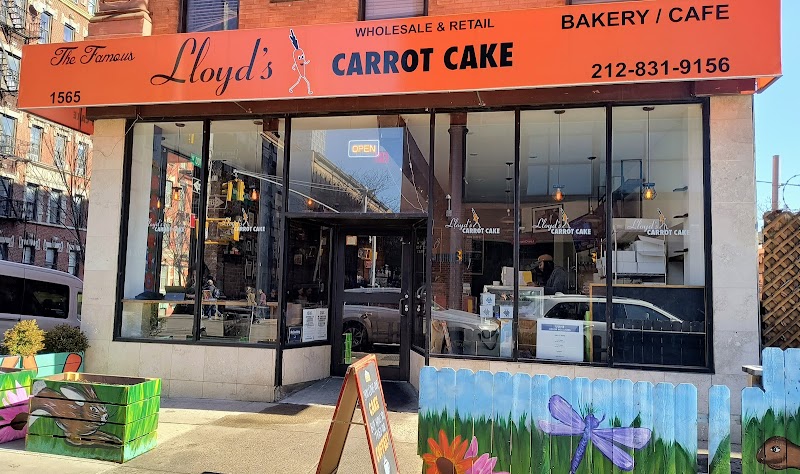 Lloyd's Carrot Cake Café photo 3