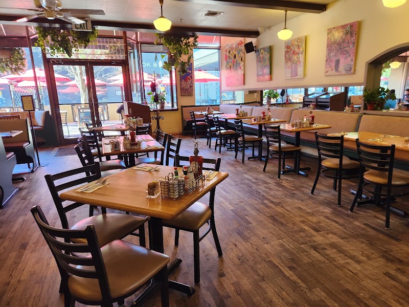 The Walnut Avenue Cafe photo 1