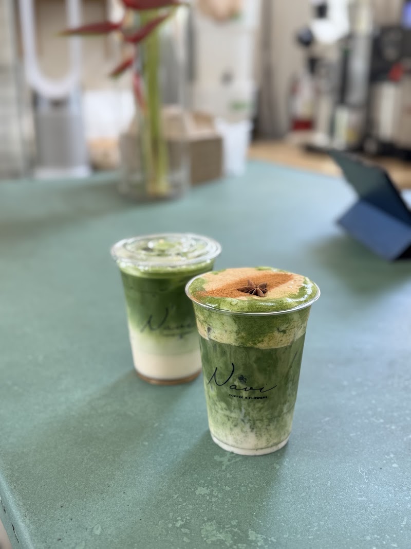 Navi Coffee & Flowers photo 4