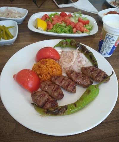 Gönen Cağ Kebap - Restoran