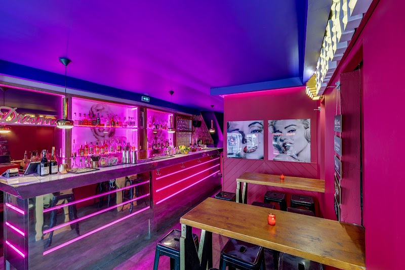 Le Marilyn - Terrasse - Bar dansant - Salle privatisable 11ème Paris