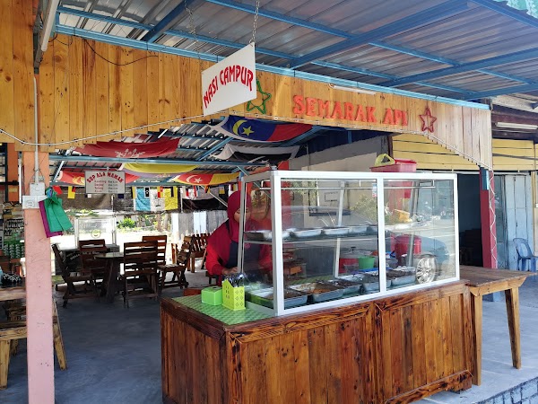 Restoren Semarak Api