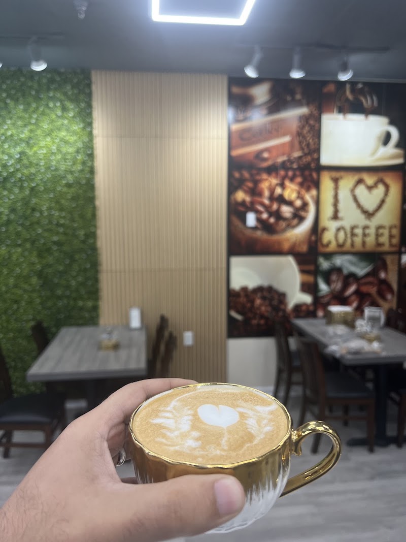 Aden cafe and ice cream photo 2