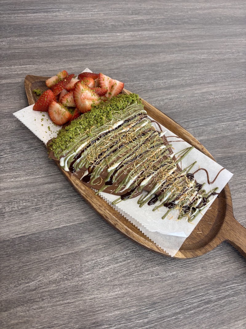 Aden cafe and ice cream photo 3