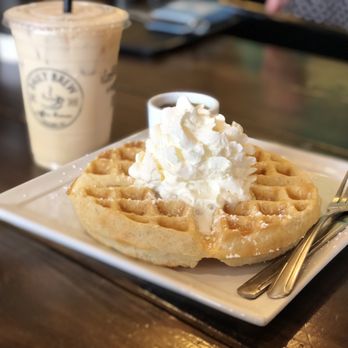 DAILY BREW COFFEE HOUSE, BAKERY, & ROASTERY photo 4