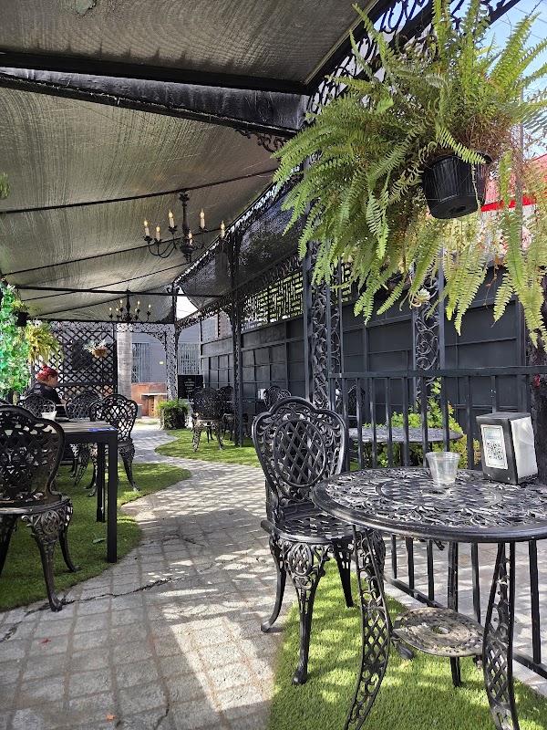 The Rising Sun Café & Bistro
