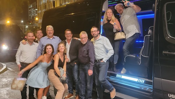 Emerald Luxury Transportation - Limo & Car Service portfolio