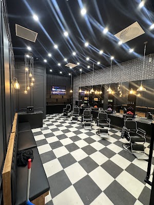 Kingsmen Fades ( WALK-INS ONLY )