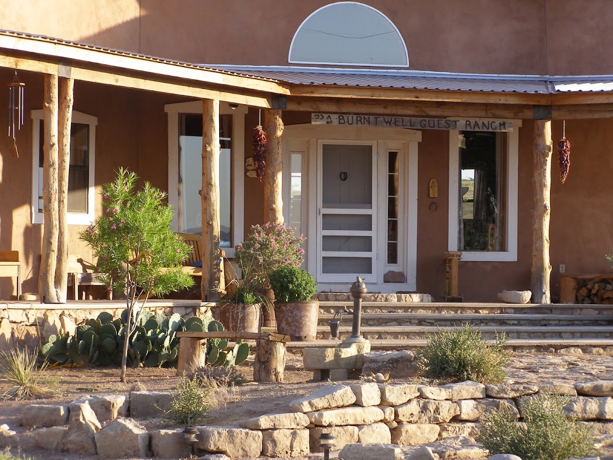 Burnt Well Guest Ranch