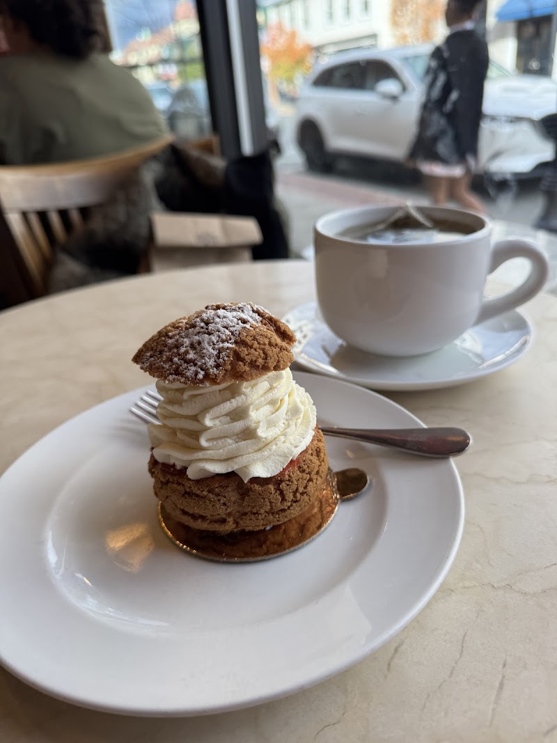 Sook Pastry | Bread | Chocolate photo 4