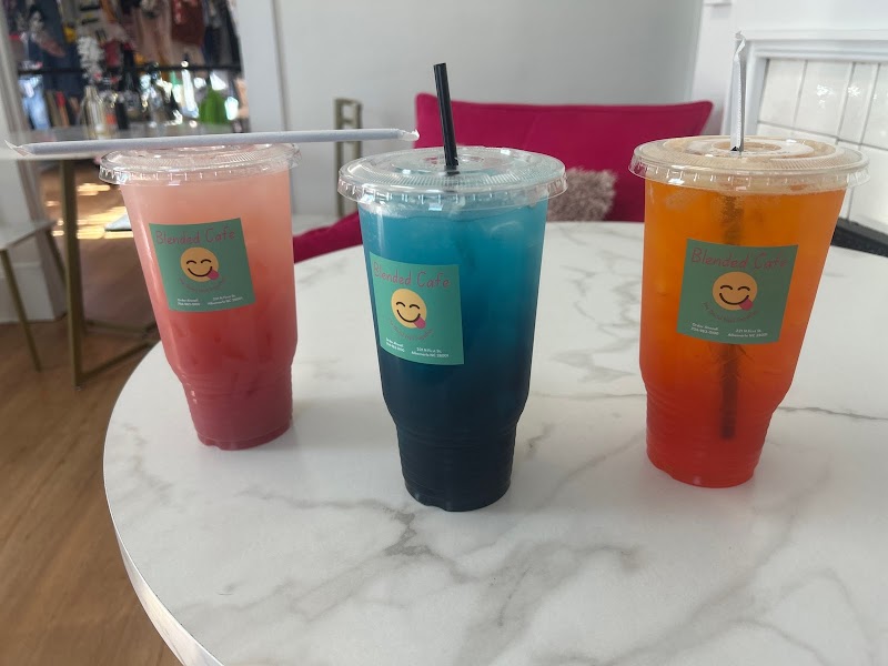 Blended Cafe photo 2