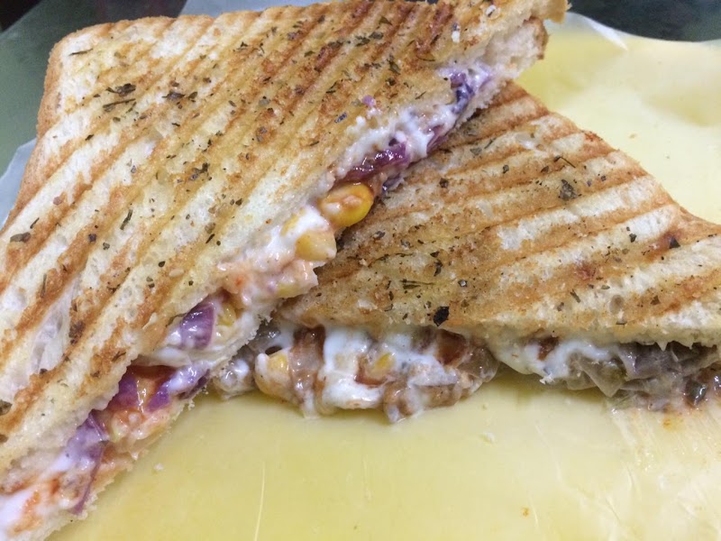 AMAL FRIED CHICKEN AND WRAP photo 2