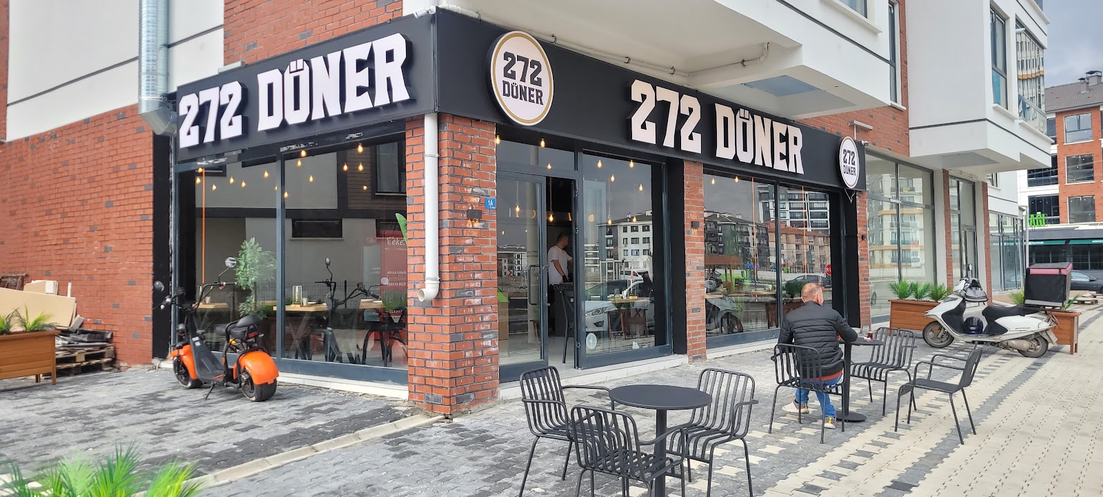 272 Döner mekanı