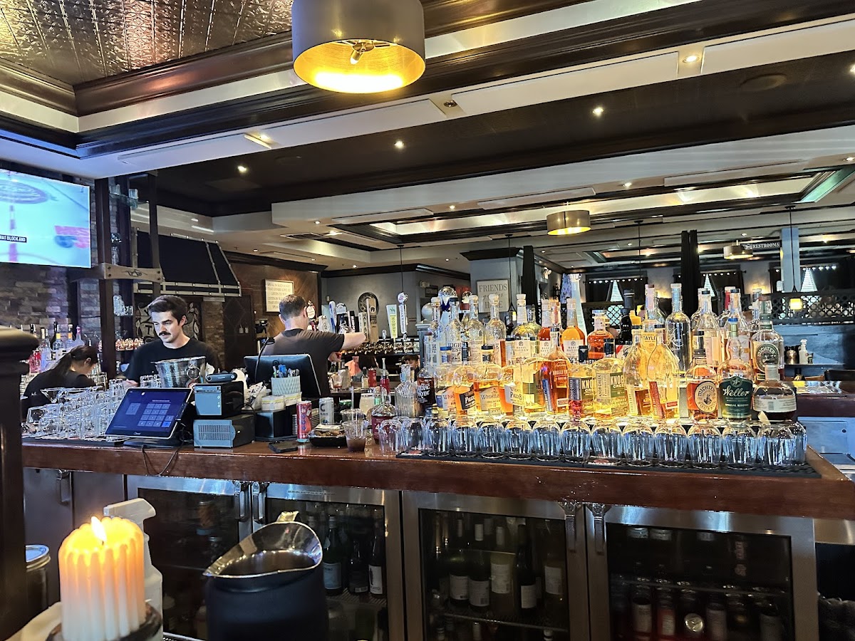VAI's Italian Inspired Restaurant Kitchen + Bar: Google Places image 5