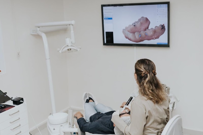 Odontologia Integrada - Leste Universitario - foto 4