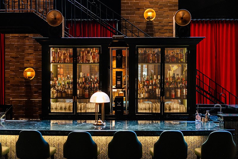 Bar Conte City, 151 Clarence Street