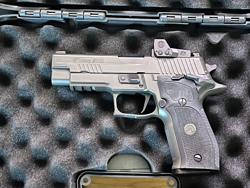 Loyal Arms photo