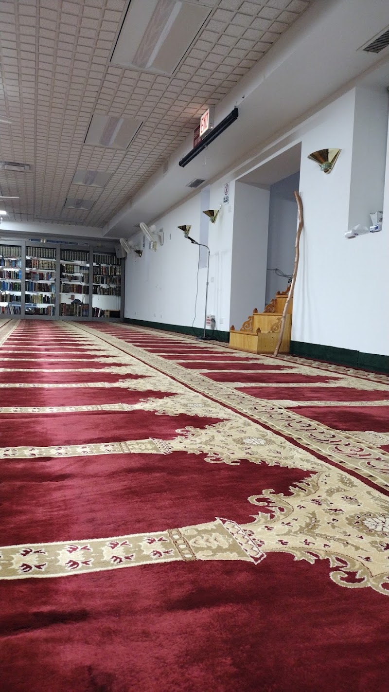 Islamic Center of Chicago (ICC Masjid - At-Takaful Islamic Society) photo 3