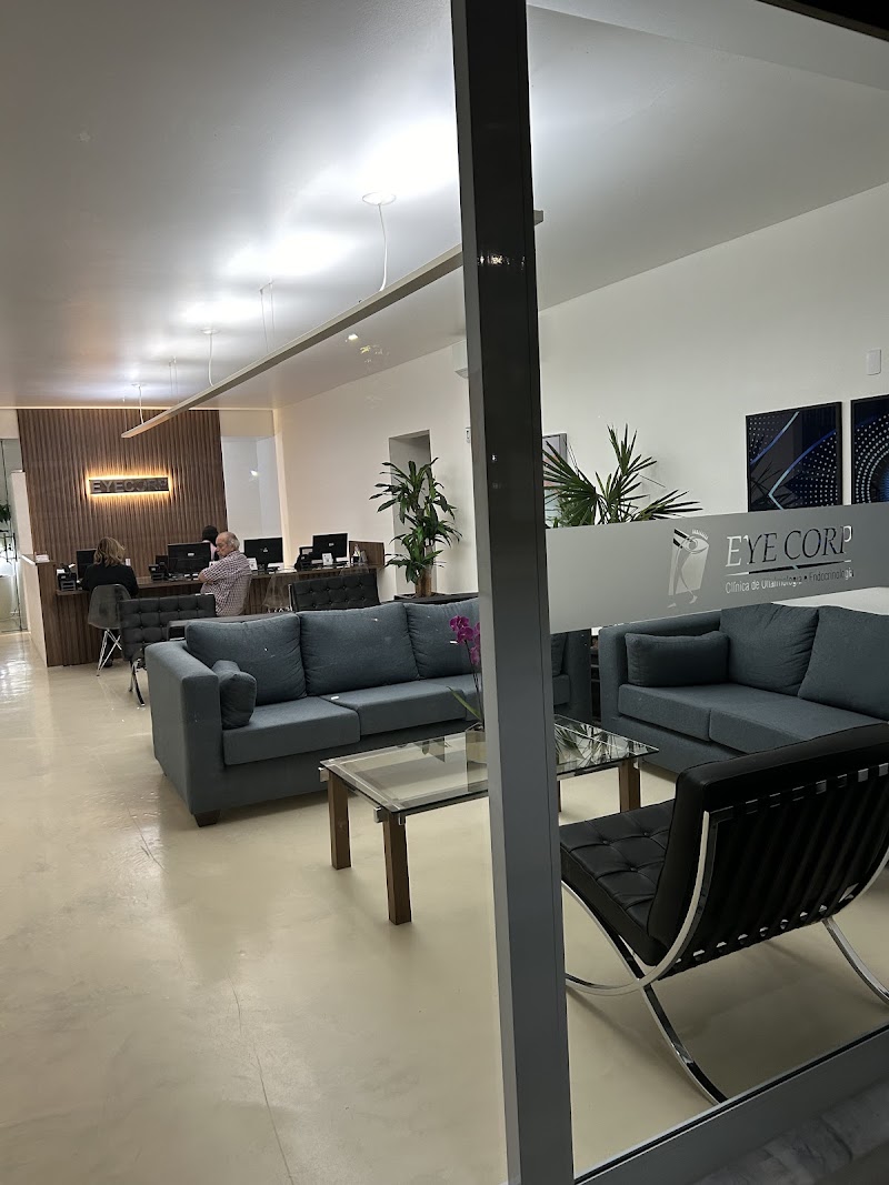 Foto de EYECORP CLINICA DE OFTALMOLOGIA E ENDOCRINOLOGIA