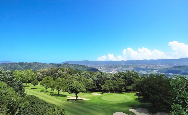 Shin-Osaka Golf Club - Photo 1
