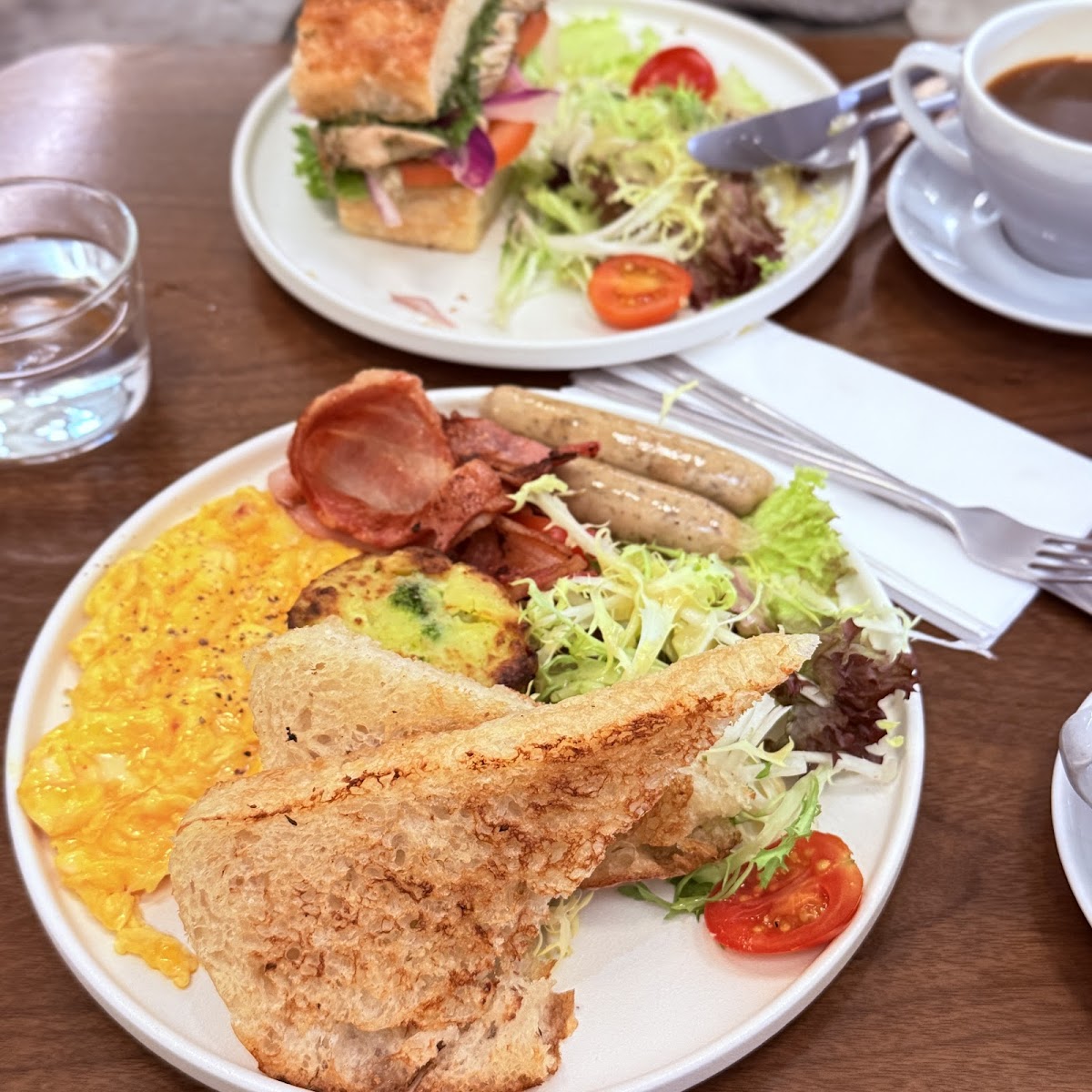 YOI Coffe & Bakery photo 2