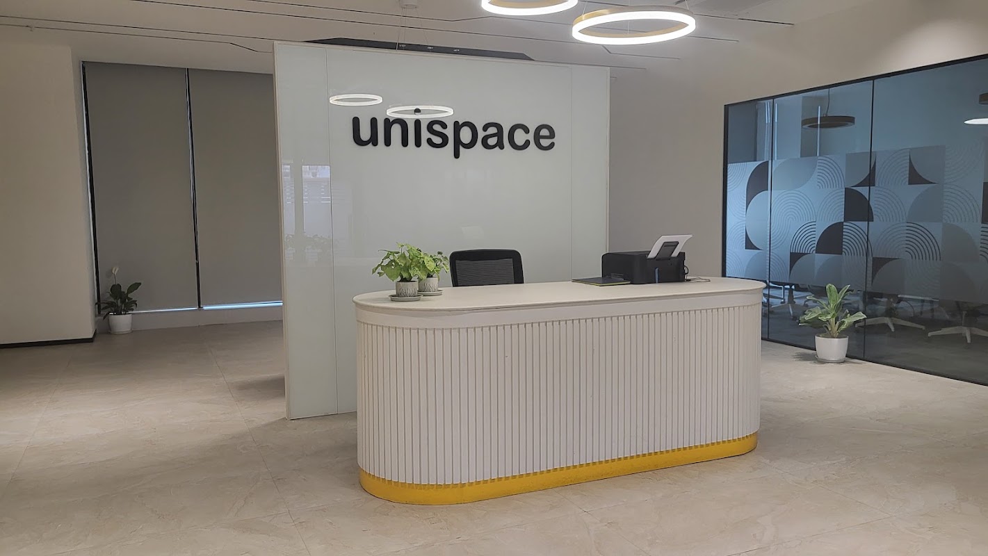 Unispace — photo 1