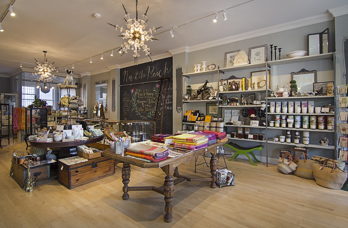 CarefulPeach Boutique: Google Places image 5
